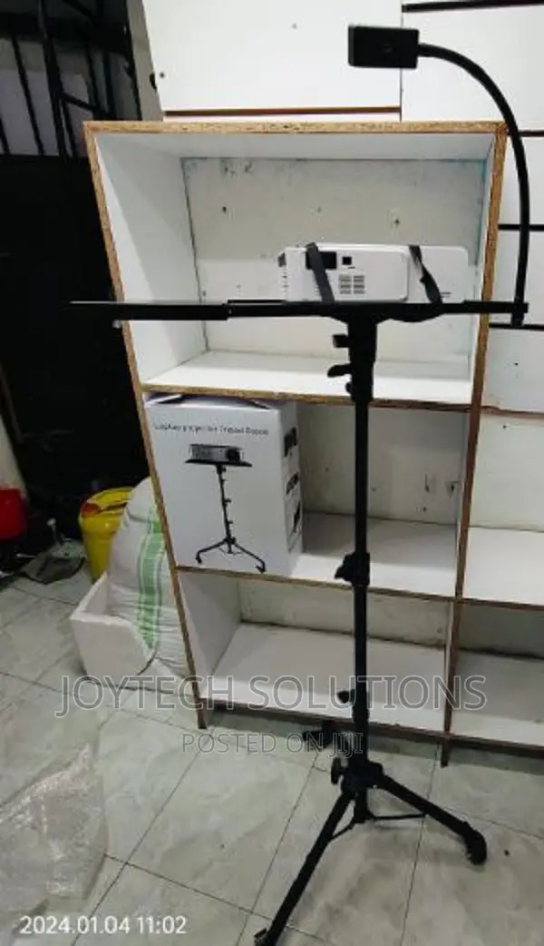 Laptop Projector Stand
