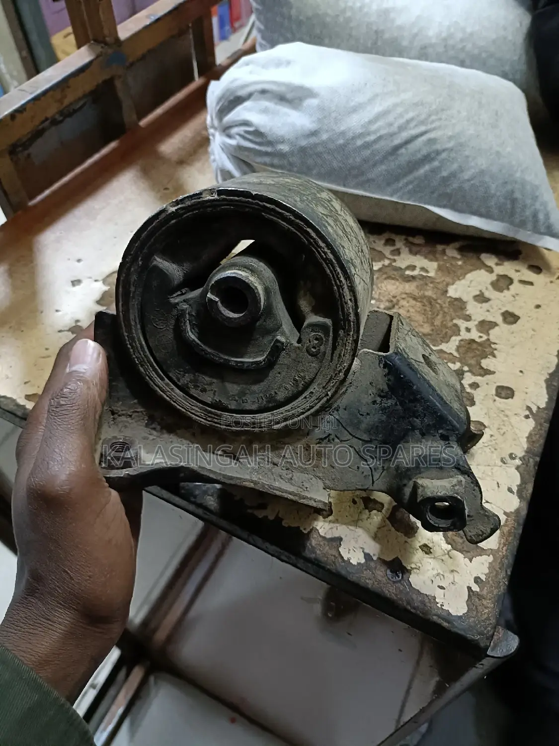 Engine Mounting Nissan X-Trail