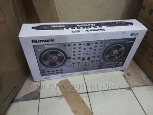 Numark NS4FX 4 Deck DJ Controller