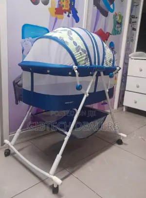 Rocking Baby Bassinet