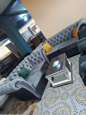 5 Seater Chesterfield Sofa