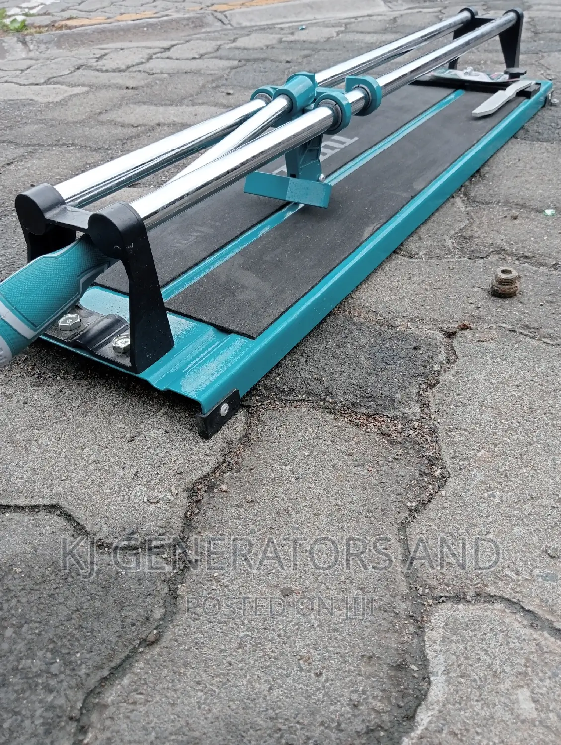 Tile Cutting Machine (Total)