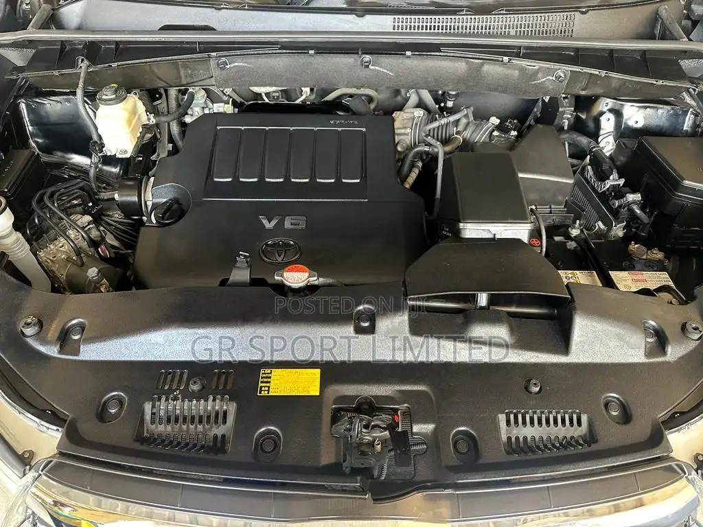 Toyota Kluger 2016 Black
