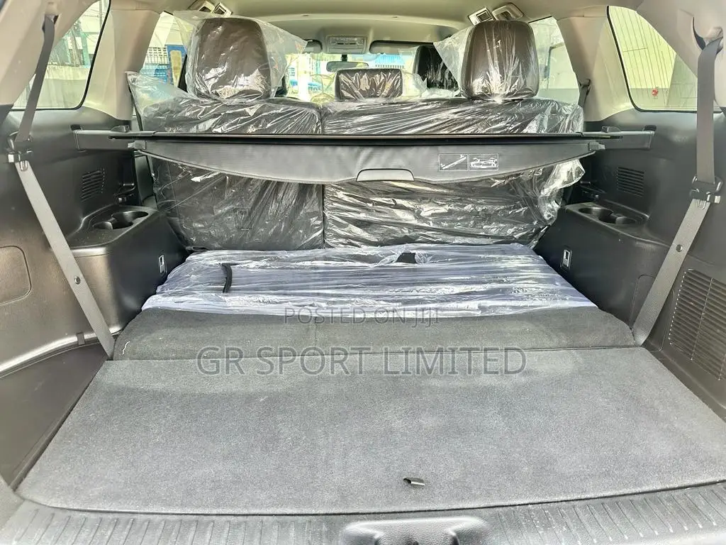 Toyota Kluger 2016 Black