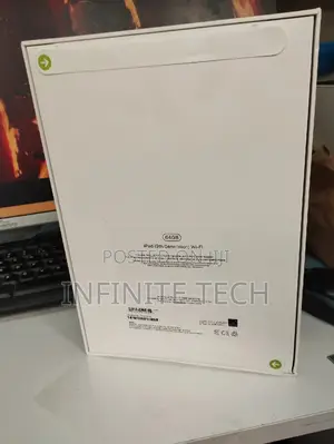New Apple iPad 9.7 64 GB Black