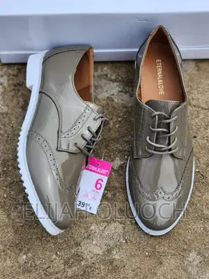 White Sole Brogue