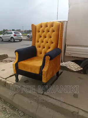 Pedicure Seat, New Design Gold and Black.