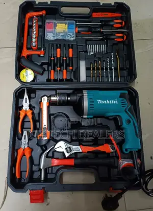 Makita Drill Set With Accessories