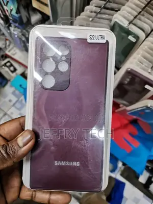 Samsung Galaxy S22 Ultra 5G Cover Maroon Frosted Glass Soft