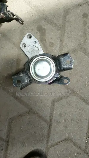 Engine Mounting