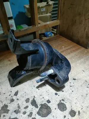 Engine Mounting 2zr