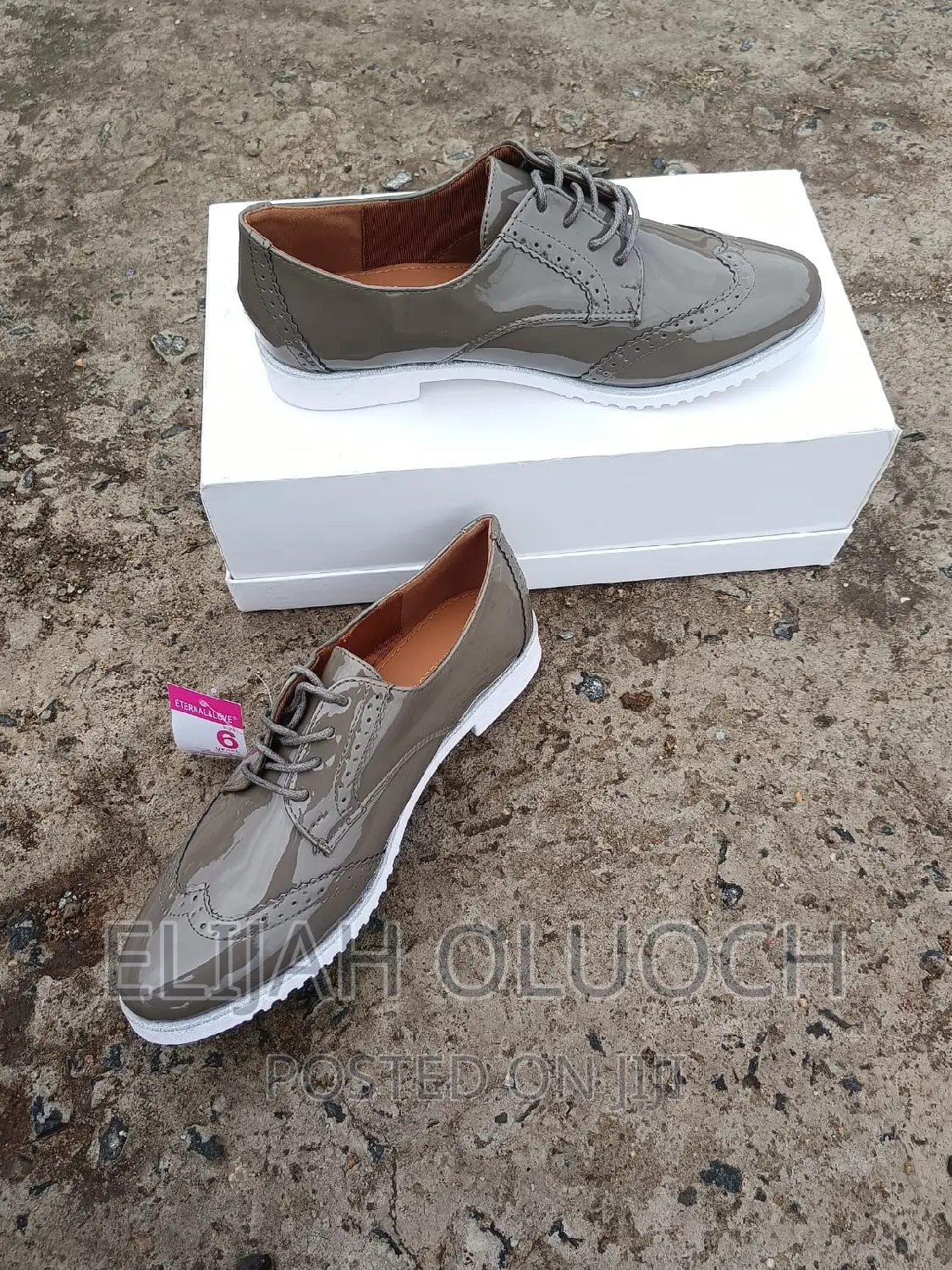 Brogue White Sole