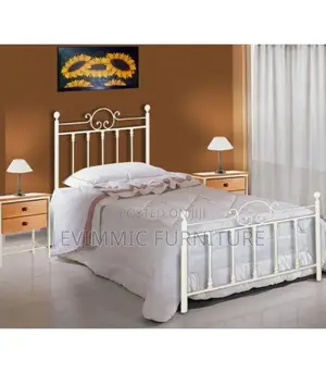 Royal Guest Bedroom Metal Beds 4 Ft X 6 Ft