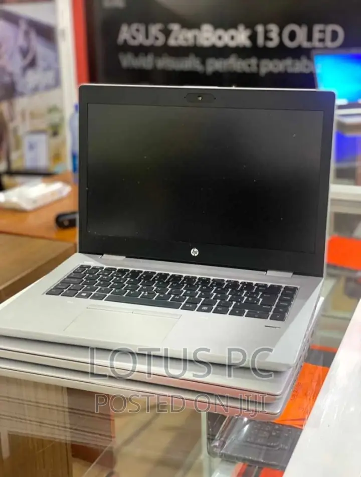 Laptop HP EliteBook 830 16GB Intel Core i7 SSD 512GB