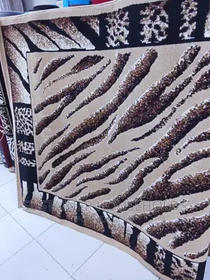 Normal Carpets Size *5*8* Feets