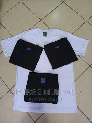 Black Unisex Plain T-Shirts, Round Neck T-Shirts
