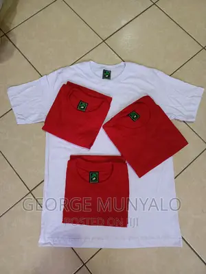 Red Plain Round Neck T-Shirts, Unisex T-Shirts