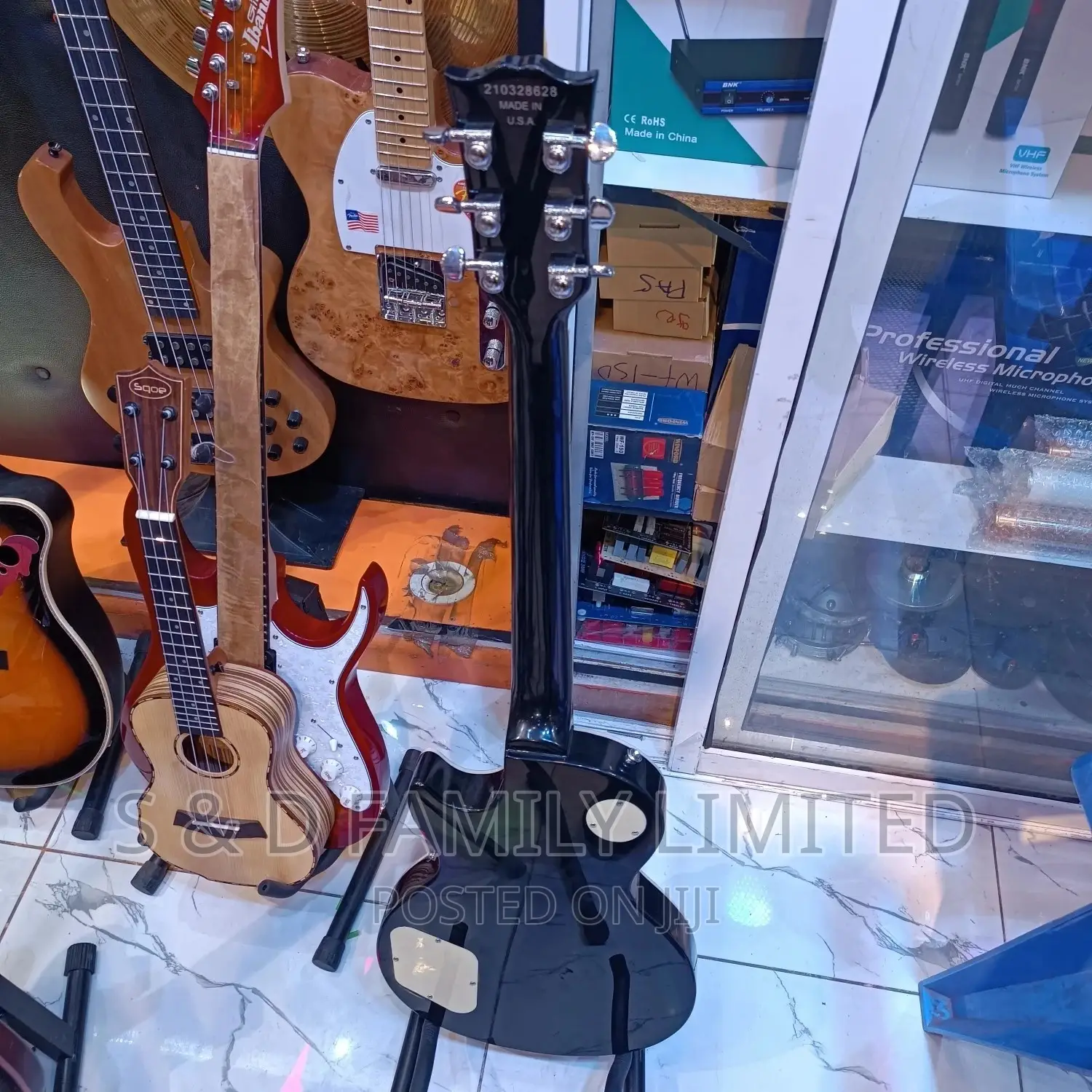 Gibson Les Paul Standard Guitar