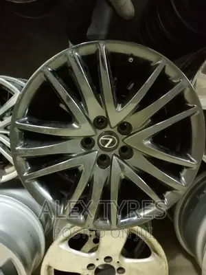 Size 18 Inches Lexus New Mode Alloy Rims Set