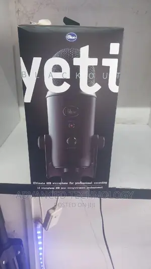 Blue Yeti USB Proffesional Recording Microphone