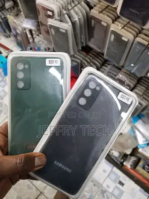 Samsung Galaxy S20 FE Cover Green Frosted Glass Hard Silicon