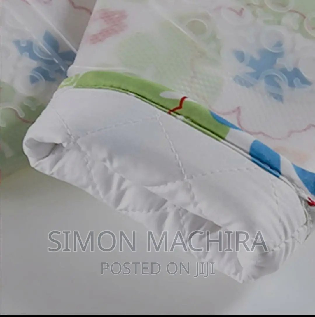 Insulated Oven Gloves