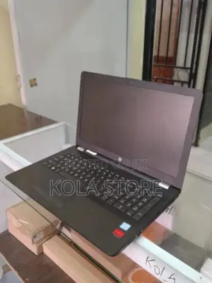 Laptop HP 250 G7 4GB Intel Core I5 HDD+SSD 500GB
