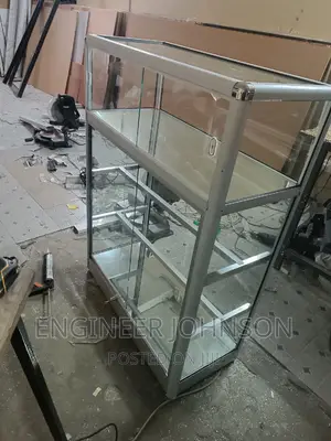 Cosmetic Displays