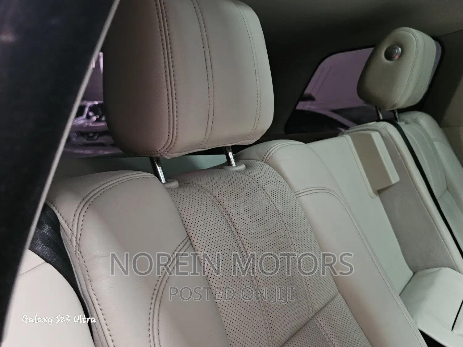 Land Rover Range Rover Vogue 2016 Black