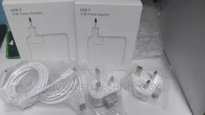 USB-C 61W Power Adapter Macbook Charger