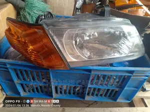 Nissan Ad Headlight With Corner Light