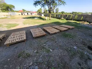 Pallet Bed- 4*6 DIY Pallet Bed.(#Ts9)