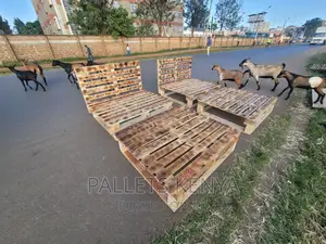 Pallet Bed- 4*6 Blazed Pallet Bed. (#CL8)