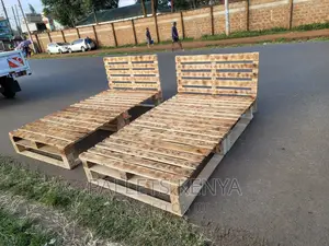 Pallet Bed- 4*6 Blazed Pallet Bed. (CL017)