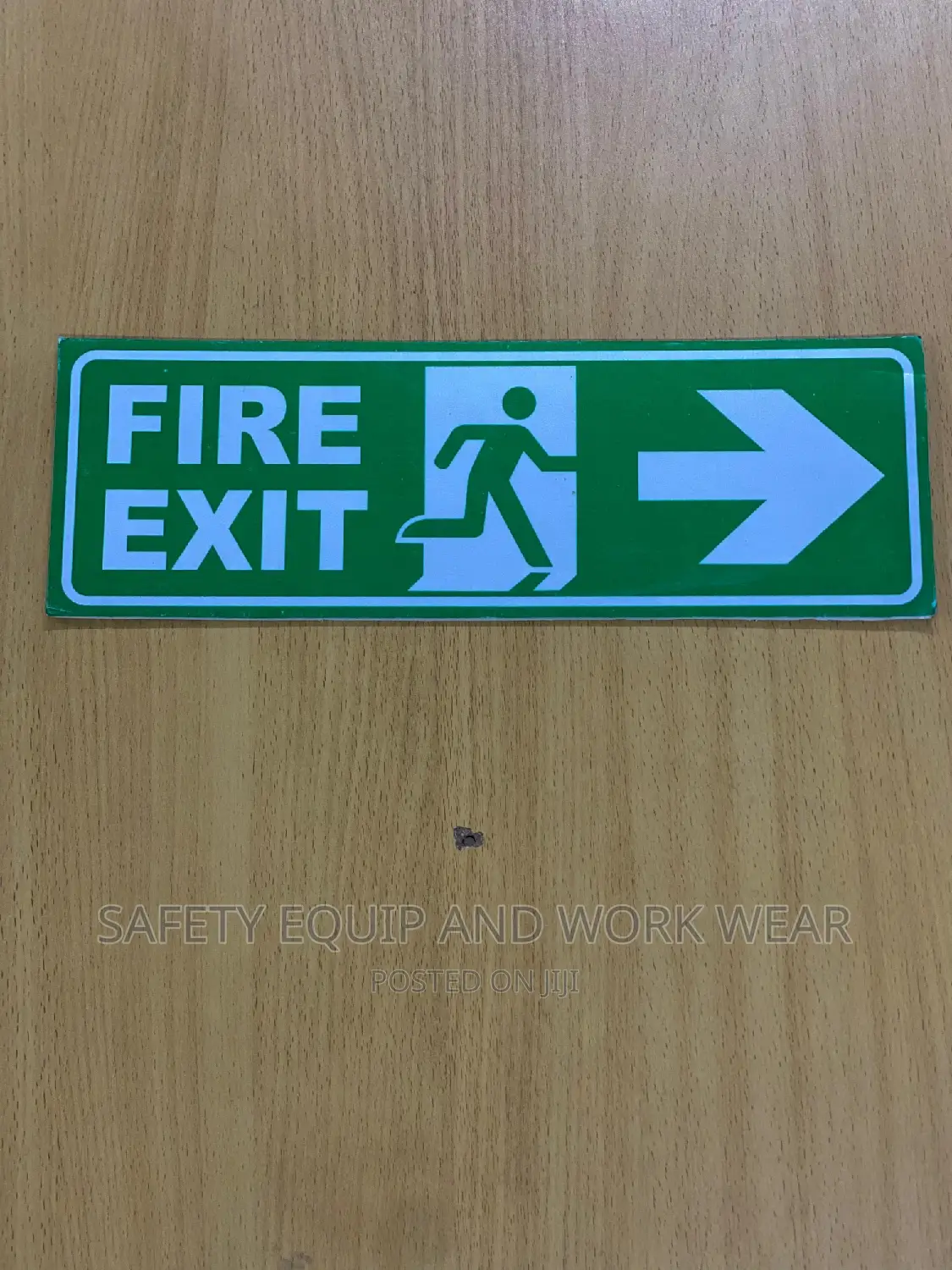 Discounted Price Reflective Fire Exit Signs