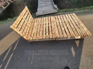Pallet Bed- 4*6 Blazed Pallet Bed. (#HE06)