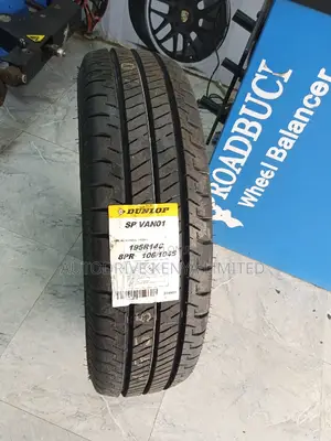 195R14C Dunlop Tyre