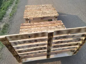 Pallet Bed- 4*6 Blazed Pallet Bed. (#GF01)