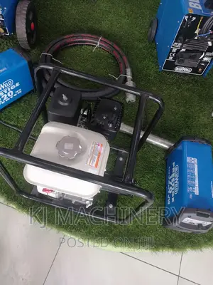 Honda Heavy Duty Poker Vibrator -Petrol Driven Quality