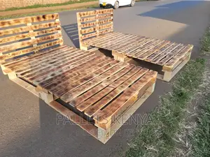 Pallet Bed- 4*6 Blazed Pallet Bed. (#GF04)