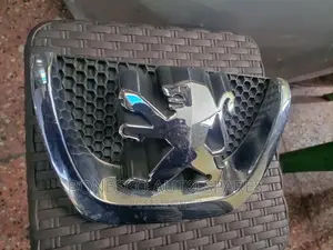 Peugeot 207 Bumper Emblem