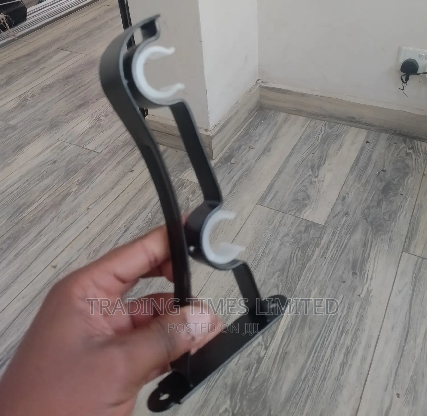 Double Bracket Curtain Holder