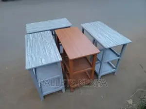 Kitchen Table.(FG01)