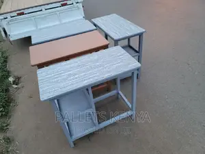 Kitchen Table.FG8