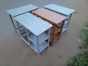 Kitchen Table. FG10