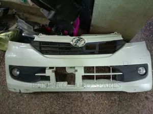 Daihatsu Mira Front Bumper Assembly With Fog Lights