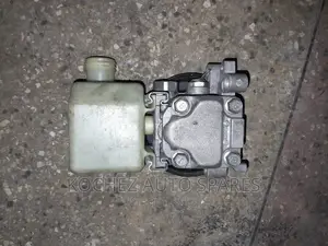 Power Steering Pump for Mazda Cx7/Atenza 2007 Model