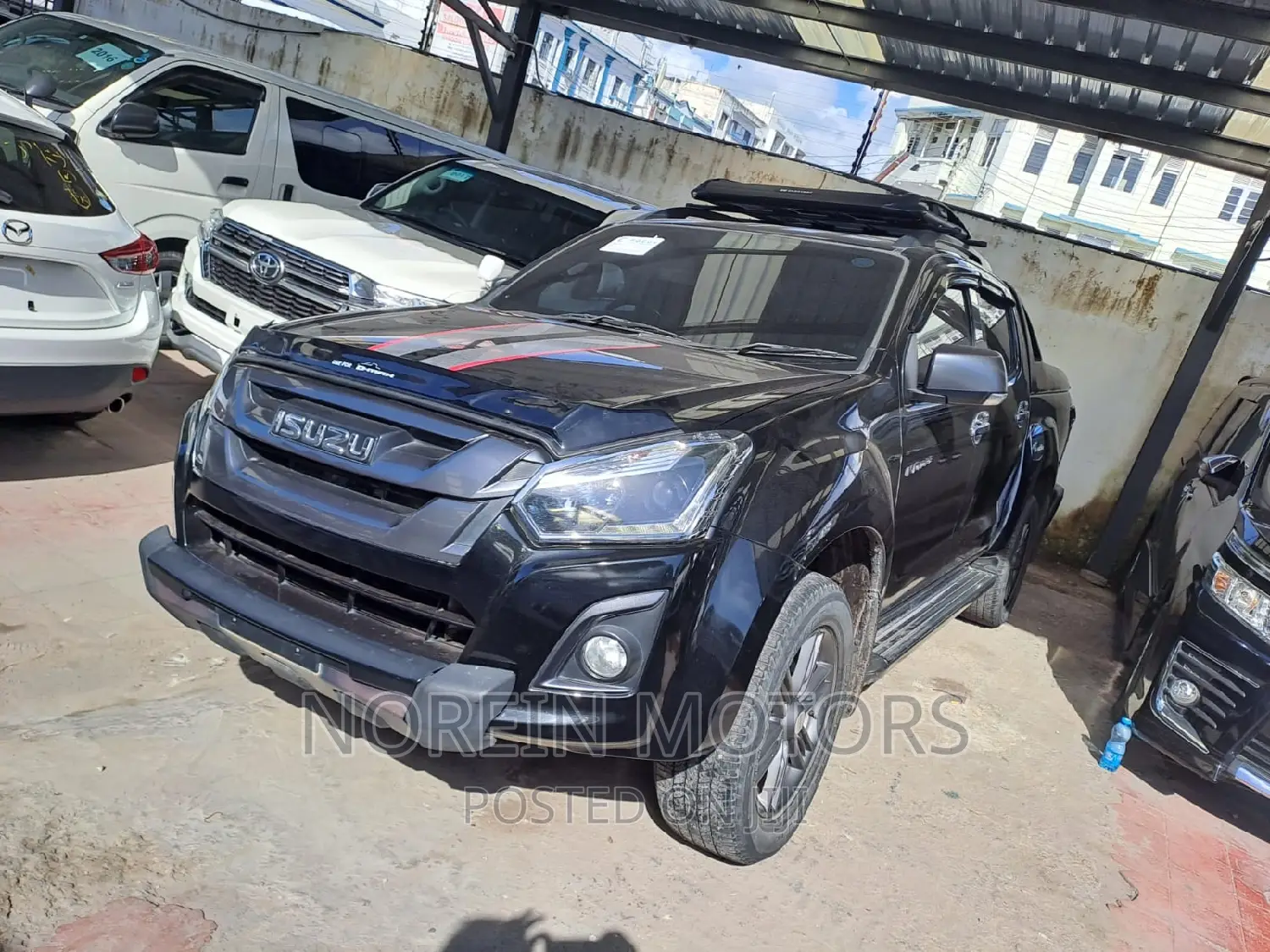 Isuzu D-MAX 2017 Blue