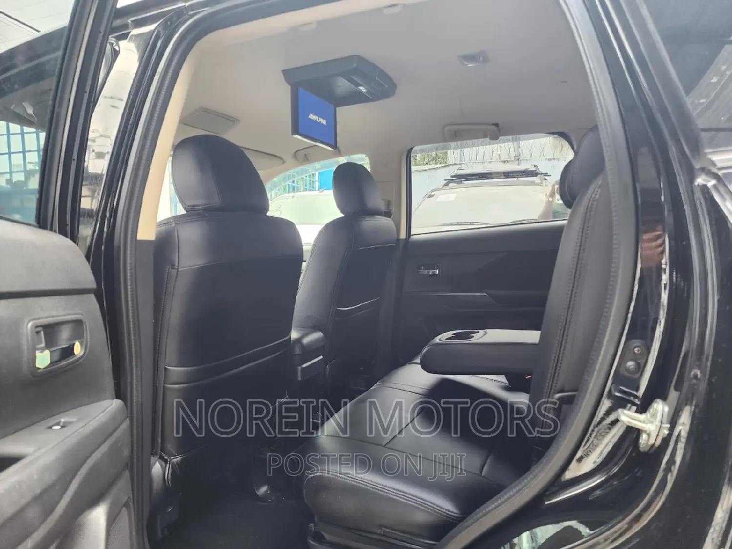 Mitsubishi Outlander 2017 Matt Black