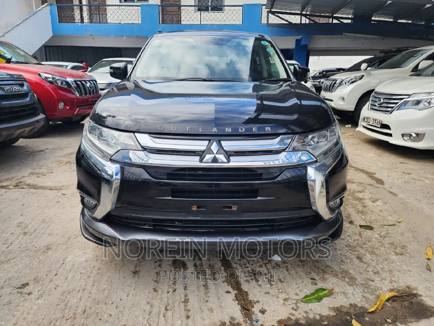 Mitsubishi Outlander 2017 Matt Black